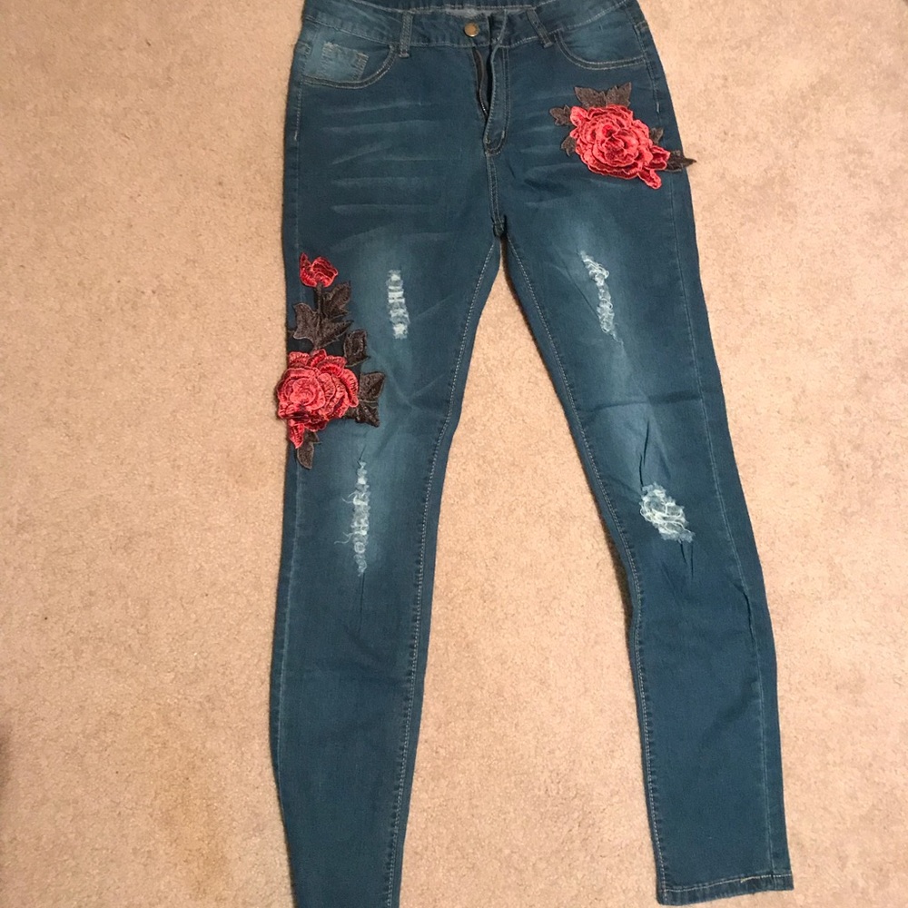 Embroidered Distressed Jeans